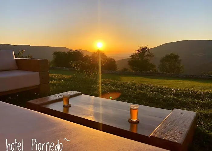 Hotell Hotel Piornedo